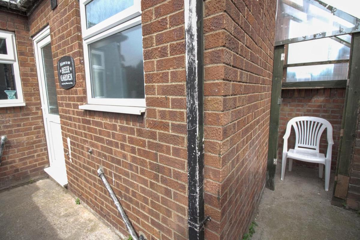 Villa Egton St - Stylish House With Parking, Near Town! Kingston upon Hull Esterno foto