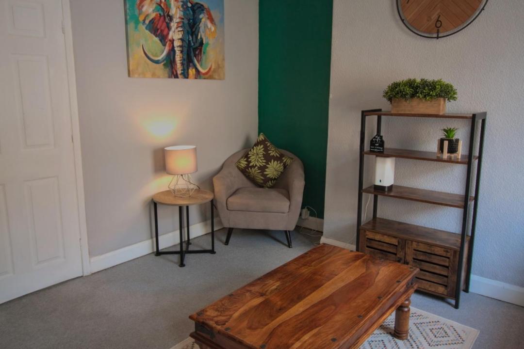 Villa Egton St - Stylish House With Parking, Near Town! Kingston upon Hull Esterno foto