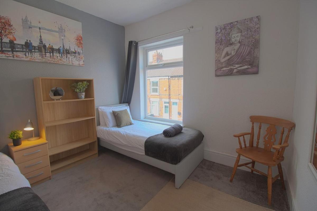 Villa Egton St - Stylish House With Parking, Near Town! Kingston upon Hull Esterno foto